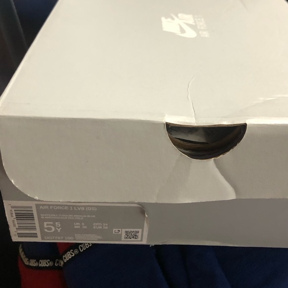 Nike LV8 - Picture 13 of 13